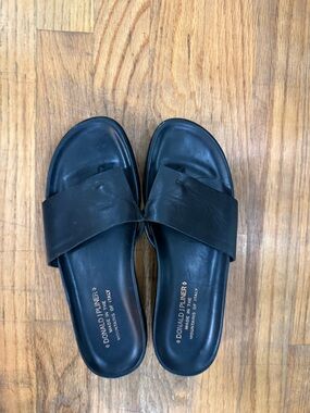 Donald J. Pliner Black Leather Wide-Strap Slide Sandals wedge flip flop